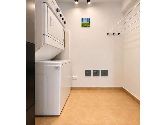 ALQUILER DE APARTAMENTO AMOBLADO EN AVENIDA BALBOA - Imagen 8
