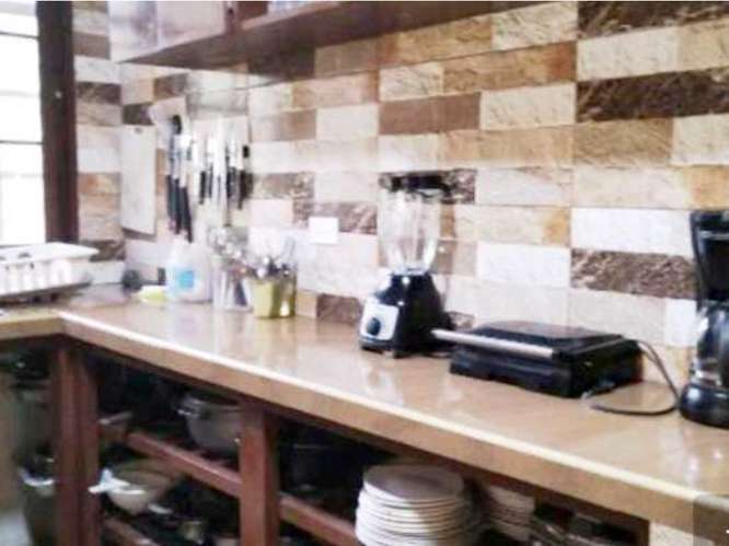 SE ALQUILA CASA EN LOS ALTOS DE CERRO AZUL - Imagen 4