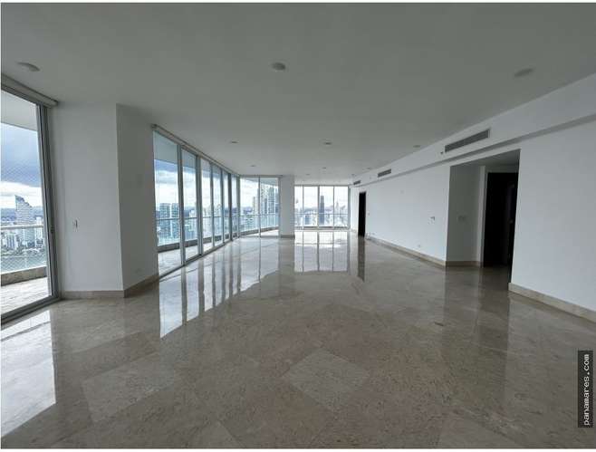 PH The Point - Paitilla - Con Linea Blanca — Apartamento en Alquiler - Imagen 3