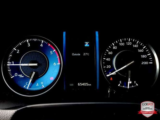 Toyota Fortuner SRV 2024 Automática EJ3536 - Imagen 17