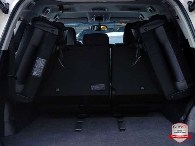 Toyota Fortuner SRV 2024 Automática EJ3536 - Imagen 7