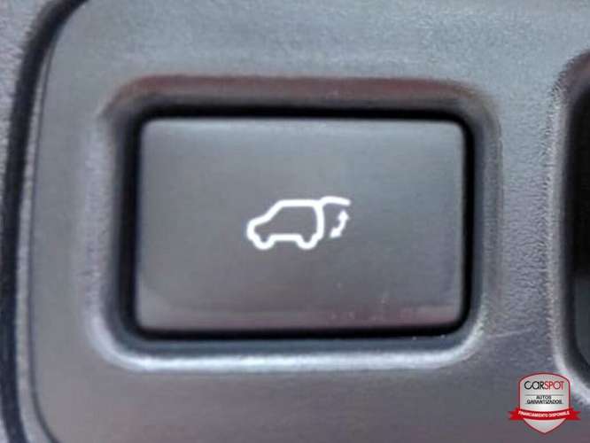 Toyota Fortuner SRV 2024 Automática EJ3536 - Imagen 12