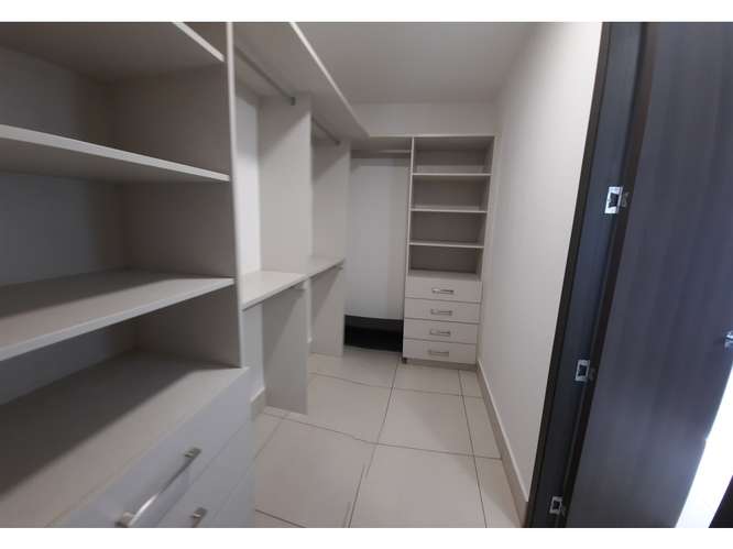 ALQUILER APARTAMENTO AMOBLADO PH CASTELLAMMARE - Imagen 5