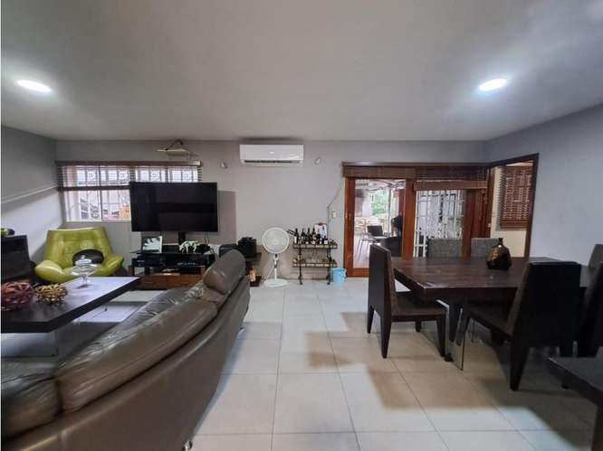 Alquilo Casa de 3 Habitaciones en Villas de Howard - Imagen 3