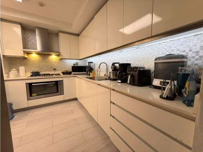 Se Alquila apartamento en PH The Millenium, Obarrio (MZ) - Imagen 5