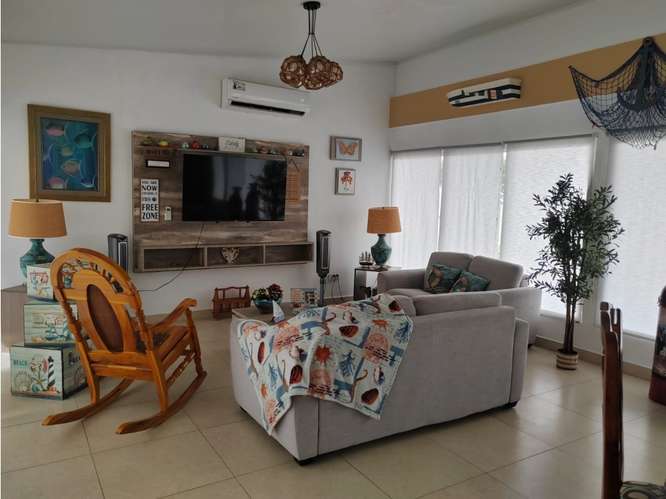 Alquiler de Casa de Playa en Nueva Gorgona, Panamá