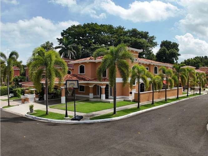 Alquiler de casa en Clayton Village, Clayton - Imagen 3
