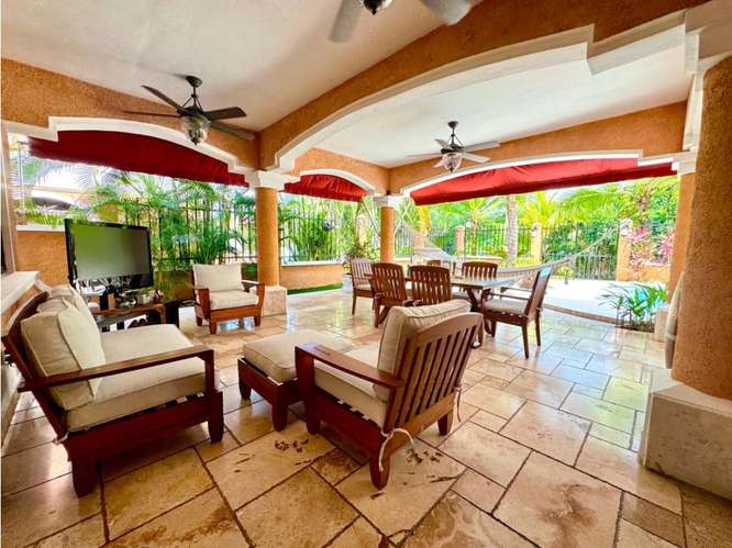 Alquiler de Casa en Clayton Village, Clayton - Imagen 3