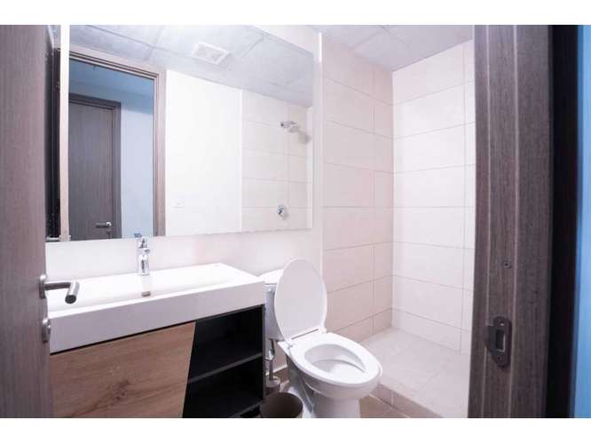 ALQUILER DE APARTAMENTO EN PH DE CANTABRIA. - Imagen 11