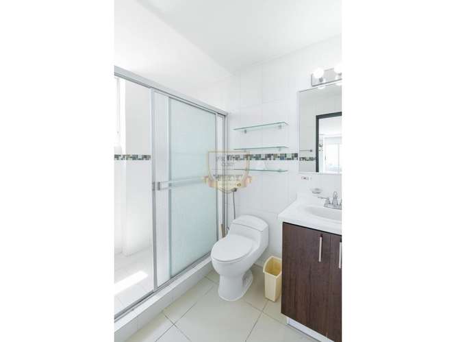 Vendo bello apartamento Ph Sky Level 160.000$ - Imagen 6