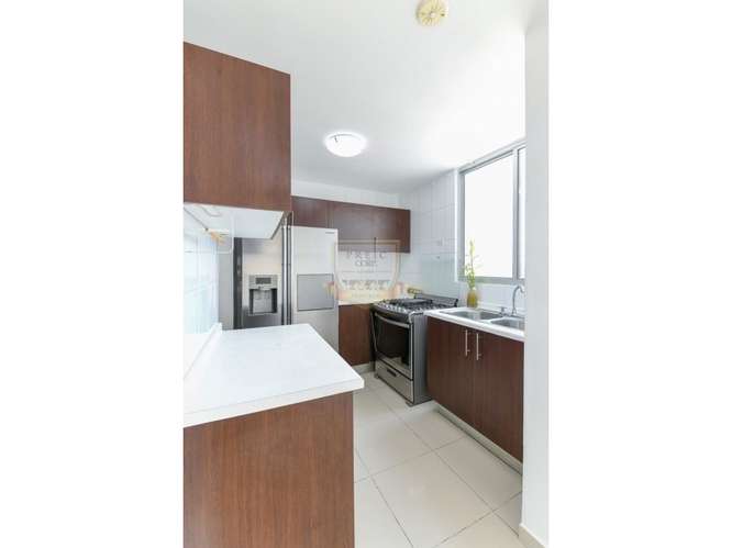 Vendo bello apartamento Ph Sky Level 160.000$ - Imagen 9