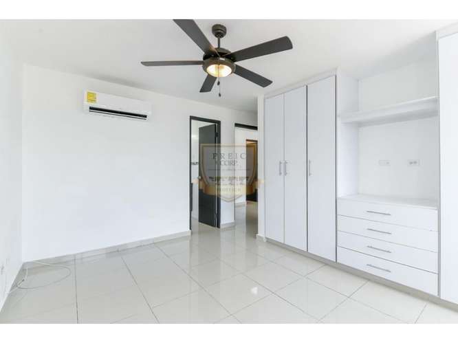 Vendo bello apartamento Ph Sky Level 160.000$ - Imagen 3