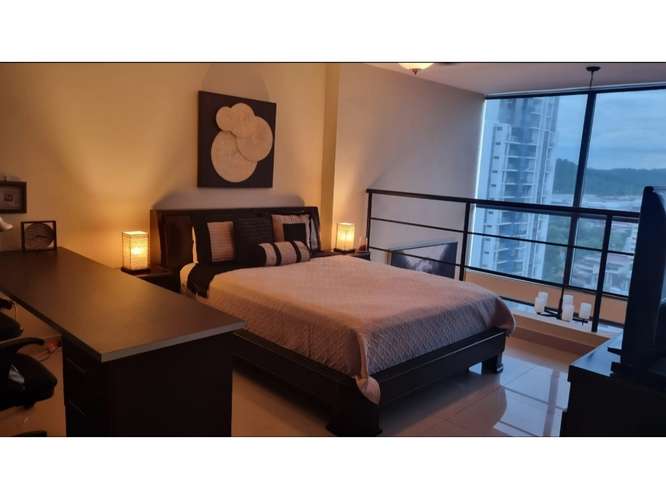 Alquilo apartamento en PH Vitro Loft - Imagen 7