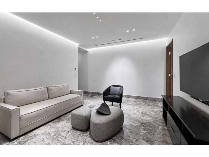 Empire Residences