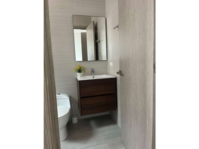 Alquilo bello apartamento en Costamare 1300$ 3 RECAMARAS - Imagen 9