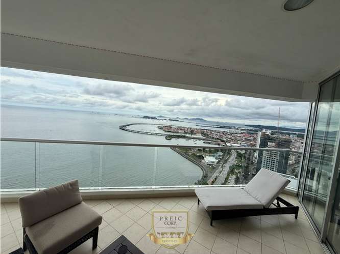 Alquilo apartamento amoblado en Av Balboa Rivage L.T - Imagen 3