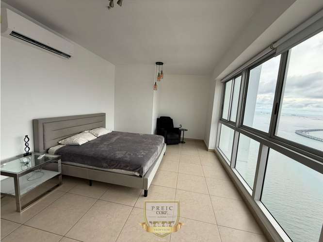 Alquilo apartamento amoblado en Av Balboa Rivage L.T - Imagen 7
