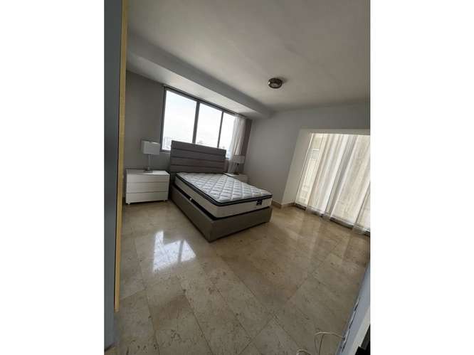 Alquilo bello apartamento Yoo Panamá 2000$ - Imagen 16
