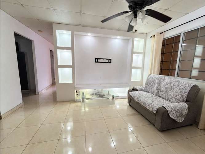 CASA AMUEBLADA EN ALQUILER – VERONA, PRADERA AZUL – $700 - Imagen 4