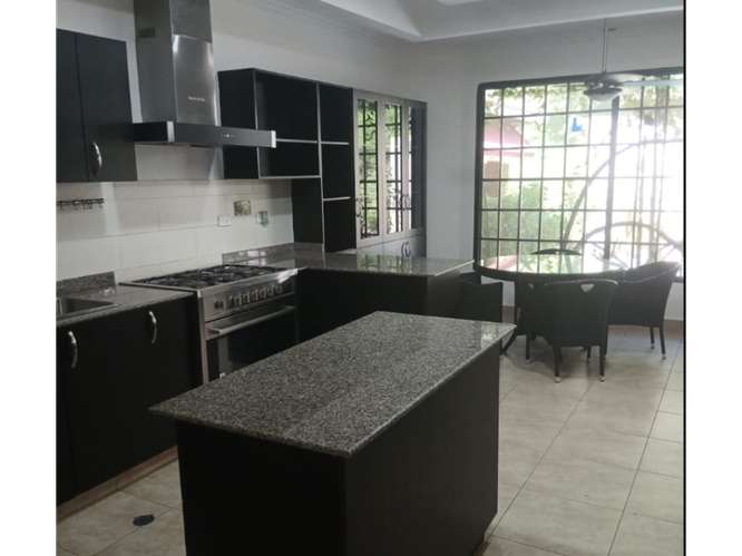 SE ALQUILA CASA ALBROOK ARBOLEDA 692M 4 HABITACION AMOBLADA PISCINA - Imagen 9