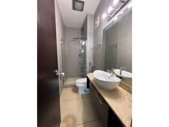 ALQUILER DE APARTAMENTO EN PH SKY RESIDENCES - AVENIDA BALBOA - AMOB - Imagen 11