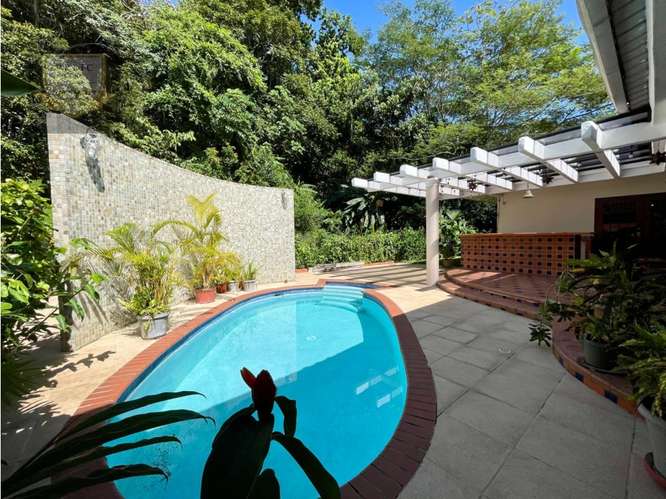 ALQUILER DE AMPLIA CASA CON PISCINA, ALBROOK (MC) - Imagen 3