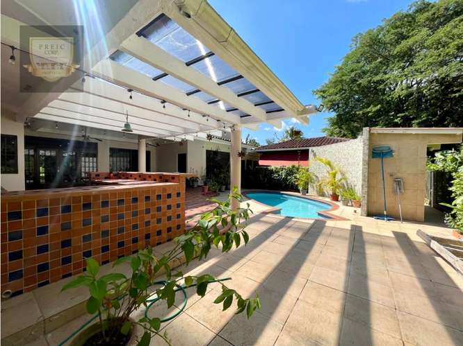 ALQUILER DE AMPLIA CASA CON PISCINA, ALBROOK (MC) - Imagen 6