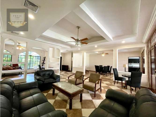 ALQUILER DE AMPLIA CASA CON PISCINA, ALBROOK (MC) - Imagen 13