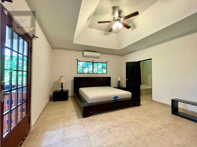 ALQUILER DE AMPLIA CASA CON PISCINA, ALBROOK (MC) - Imagen 20