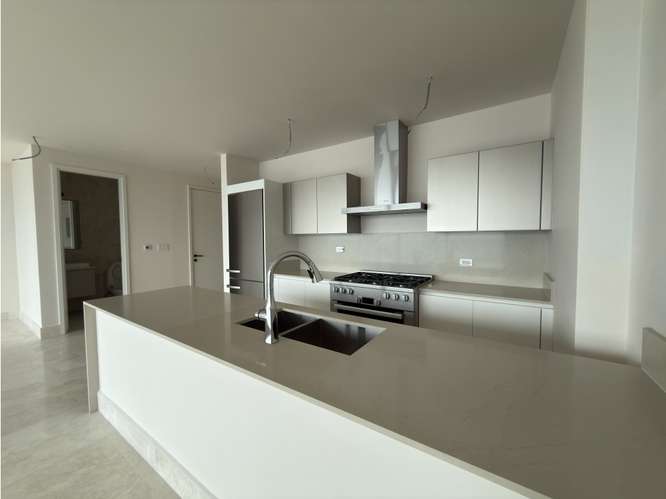 Alquiler de Apartamento Línea Blanca en Ph Seascape, Ocean Reef