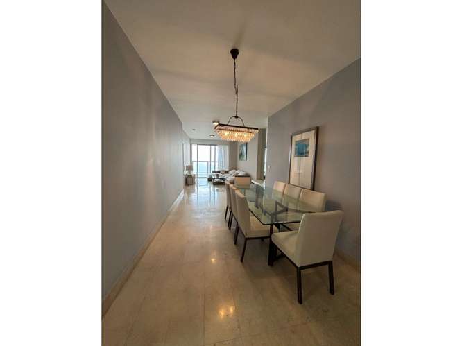Alquilo bello apartamento en Yoo Panamá 2600$ - Imagen 3