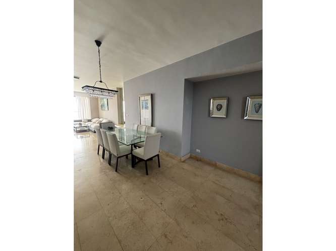 Alquilo bello apartamento en Yoo Panamá 2600$ - Imagen 13