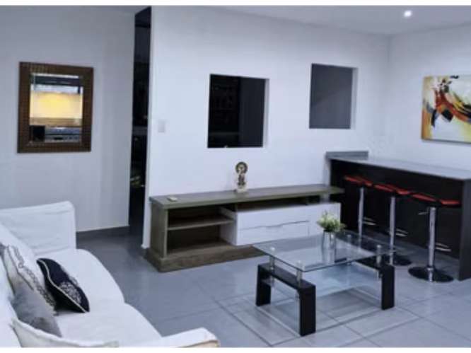 SE ALQUILA APARTAMENTO BELLA VISTA COLORES 50M 1 HABITACIÓN AMOBLADO