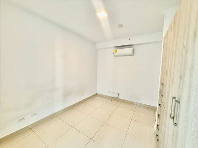 Alquiler de Apartamento Bella Vista - Imagen 14