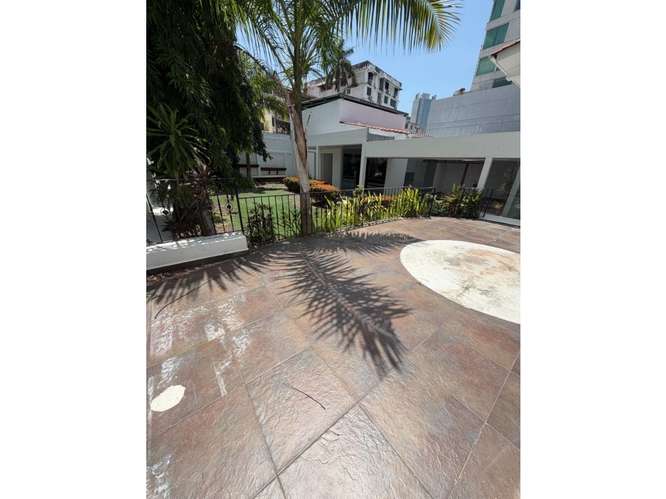 Alquiler de casa comercial | Rooftop y area de terraza, El Cangrejo - Imagen 6
