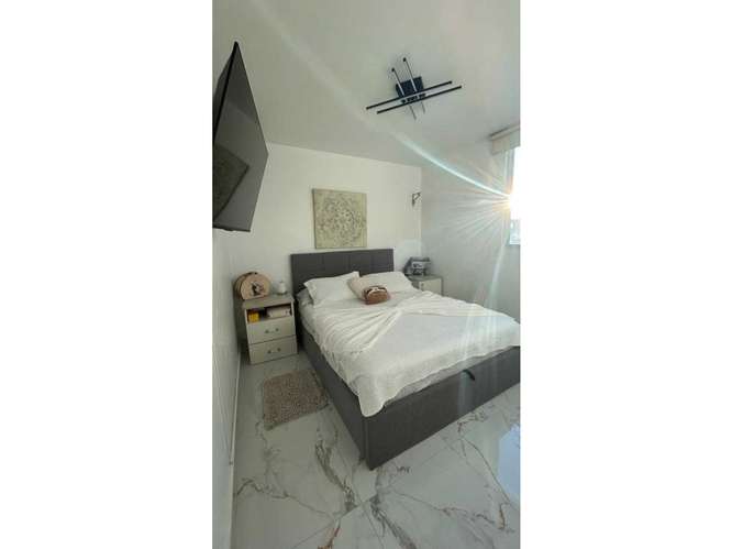 ALQUILER DE APARTAMENTO EN EDISON PARK - PH BELVIEW TOWERS - 2 REC - Imagen 6