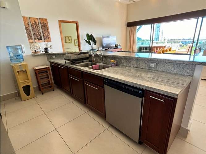 SE ALQUILA APARTAMENTO 215M EN SAN CARLOS CASAMAR CON BALCON AMOBLADO - Imagen 14