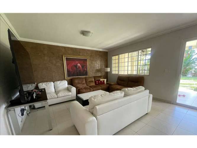 SE ALQUILA HERMOSA CASA 438M EN BRISAS DEL GOLF PH VILLA ALTA AMOBLADA - Imagen 6