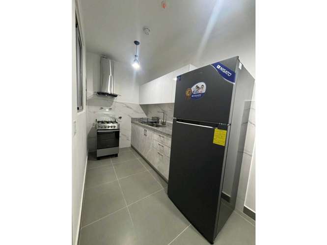 ALQUILER DE APARTAMENTO EN LA CRESTA - 1 RECAMARA - AMOBLADO - Imagen 6