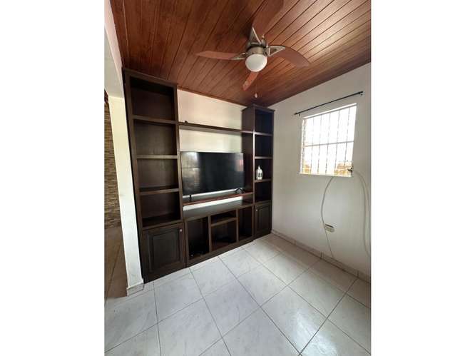SE ALQUILA CASA EN ARRAIJAN LA HACIENDA 536 M2 CERCADA Y AMOBLADA - Imagen 20