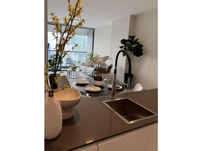 SE ALQUILA APARTAMENTO AV. BALBOA NUOVO 105M 2 HABITACIONES AMOBLADO - Imagen 6