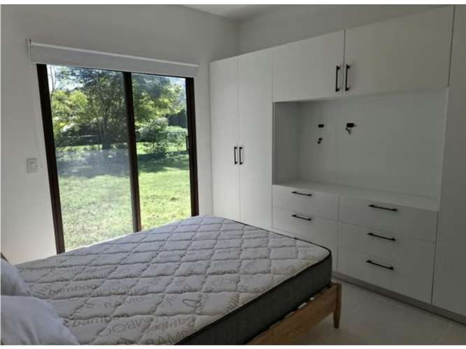SE ALQUILA CASA EN CHAME 1110M 3 HABITACIONES AMOBLADO Y PISCINA - Imagen 15