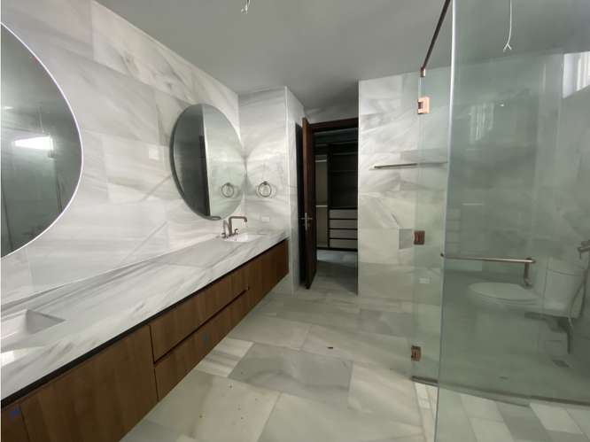 SE ALQUILA APARTAMENTO PUNTA PAITILLA 395M 4 HABITACIONES LINEA BLANCA - Imagen 8