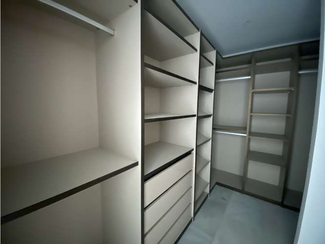 SE ALQUILA APARTAMENTO PUNTA PAITILLA 395M 4 HABITACIONES LINEA BLANCA - Imagen 13
