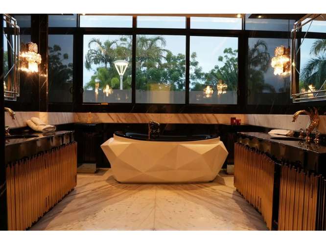 OCEAN REEF ISLAND / 1050M2 / 4 HABITACION/ LUJOSO / LINEA BLANCA - Imagen 10