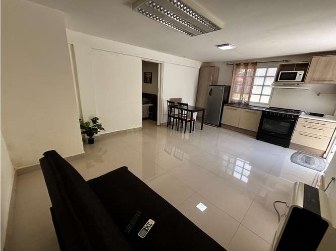 COLÓN / MARGARITA / 54M2 / AMOBLADO / CON SERVICIOS INCLUIDOS - Imagen 3