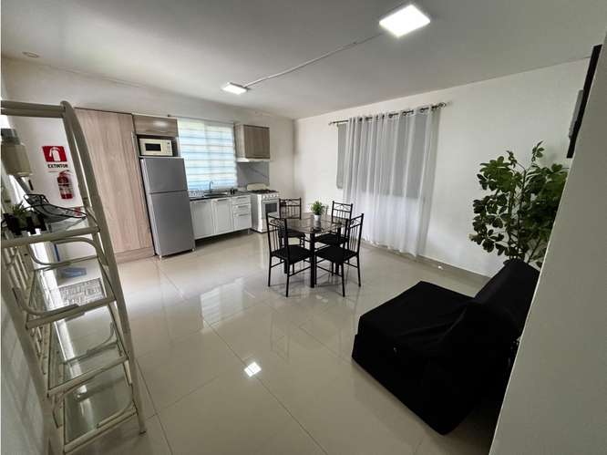 COLÓN / MARGARITA / 60M / AMOBLADO / CON SERVICIOS INCLUIDOS