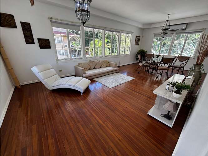 ALQUILER DE CASA 240M EN COLÓN MARGARITA DE 3 HABITACIONES AMOBLADO