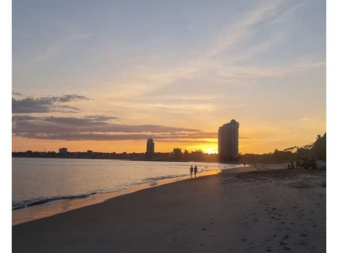 CORONADO/ PARADISE POINT / 250 M / 3 HABITACIONES / AMOBLADO - Imagen 18