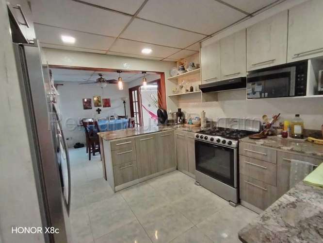 Venta de Casa en Reparto Nuevo Panama LA FONTANA 235 Mts PD - Imagen 6